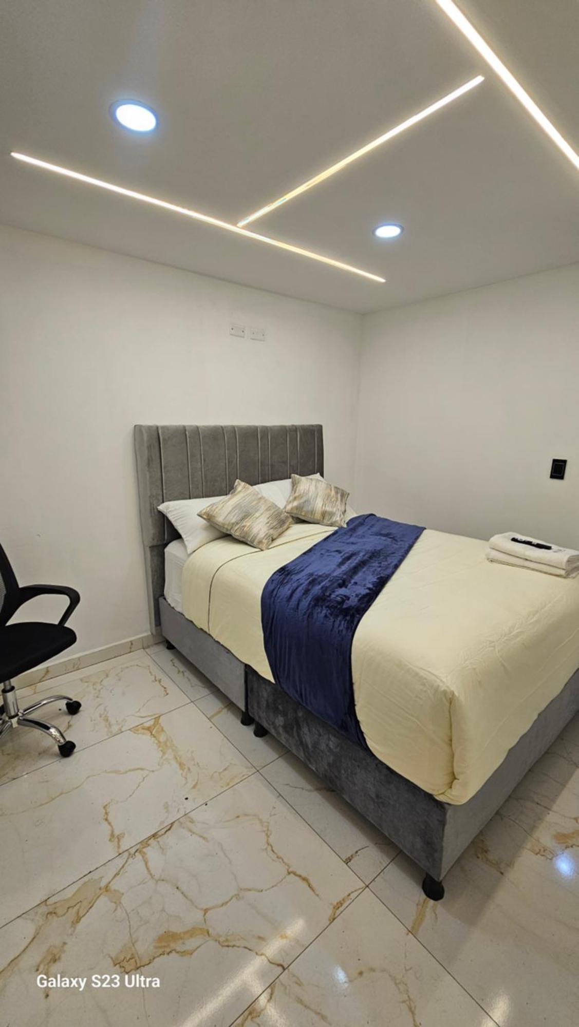 Hotel West Inn โบโกตา ภายนอก รูปภาพ