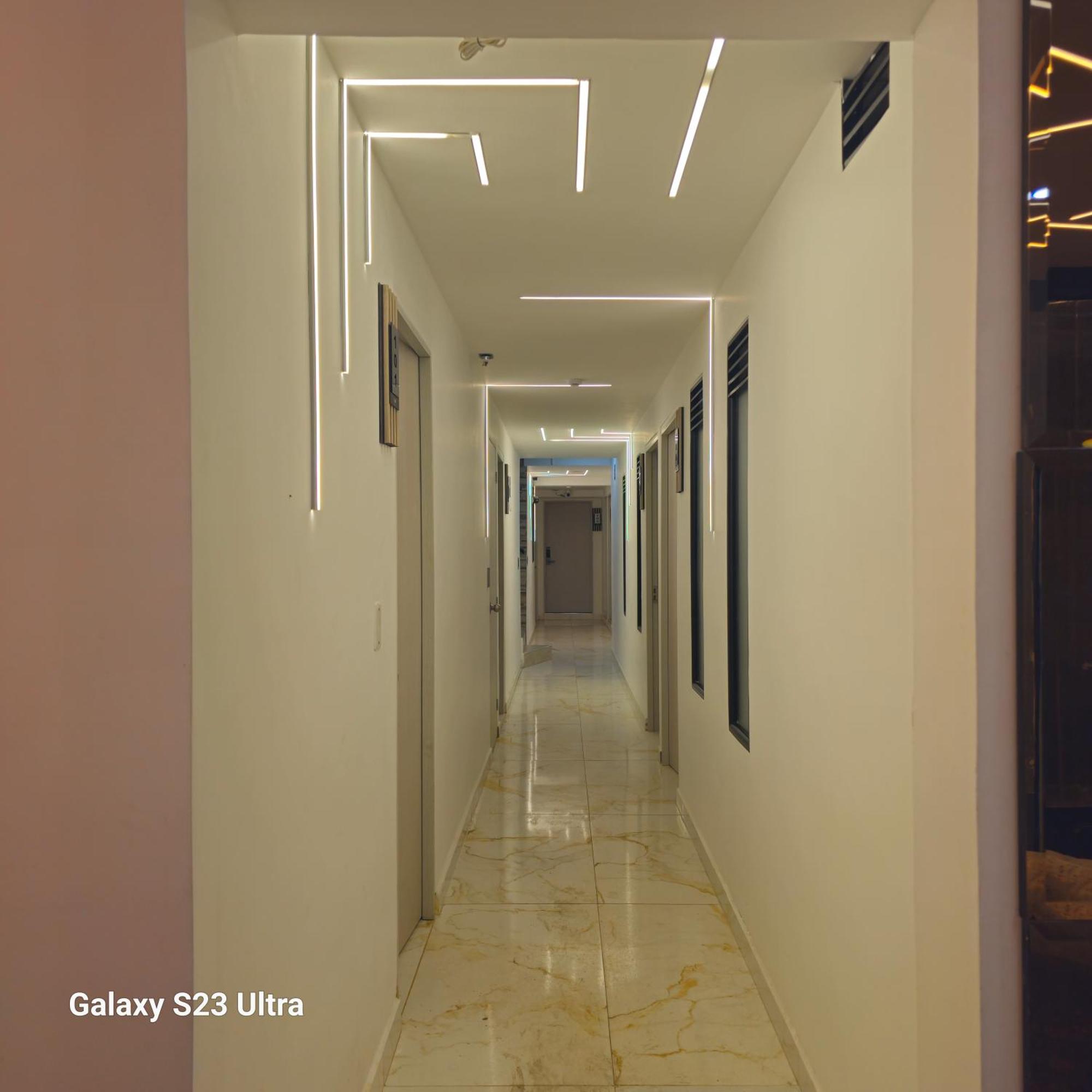 Hotel West Inn โบโกตา ภายนอก รูปภาพ