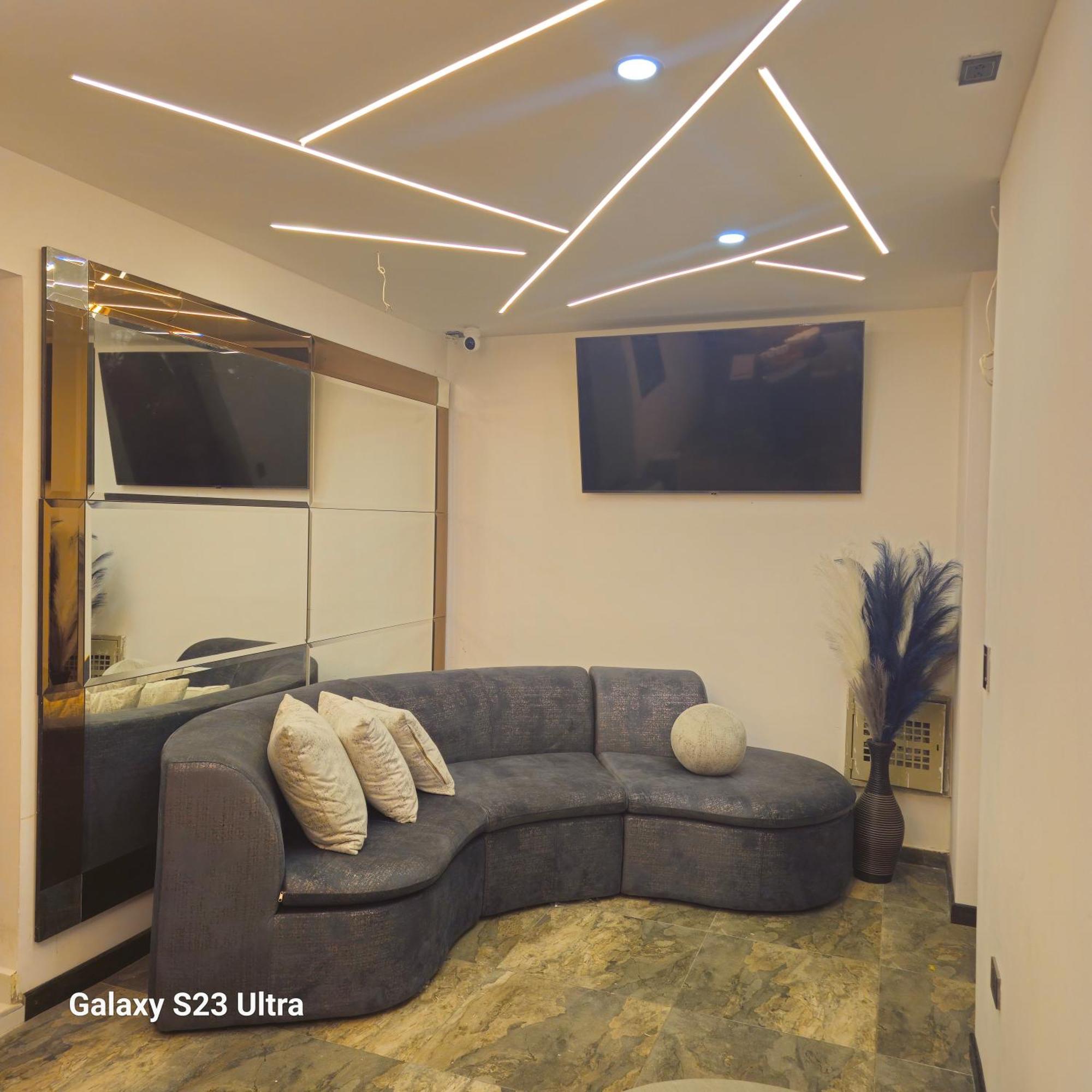 Hotel West Inn โบโกตา ภายนอก รูปภาพ